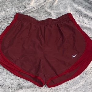 NIKE RUNNING SHORTS